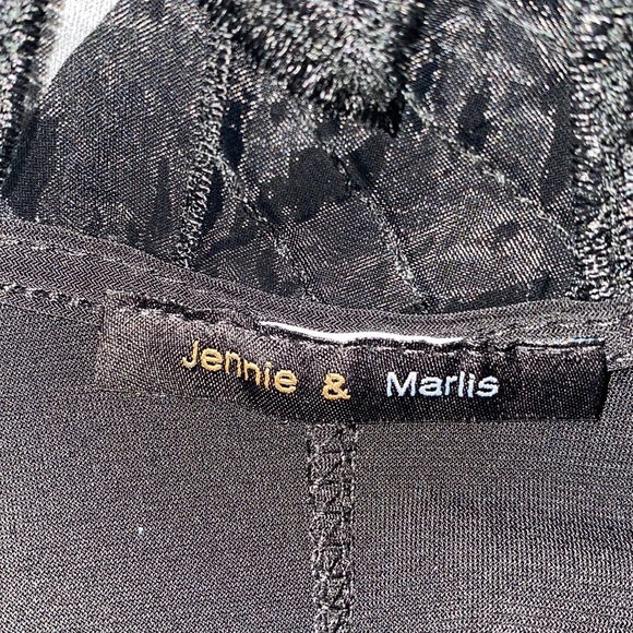 Jennie & Marlis black lace dressy tank small - Picture 4 of 4
